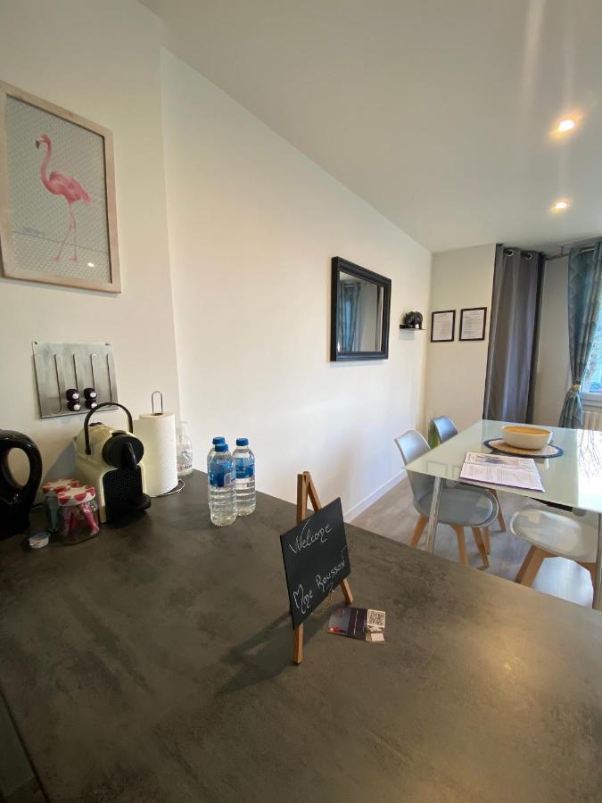 Appartement Cholet Les Halles Cote Jardin Exterior photo